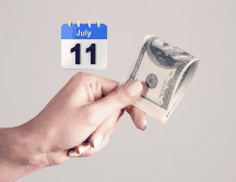 Así se cotiza el dólar hoy, 11 de julio en Banco Azteca. UNSPLASH/  S. Bughdaryan