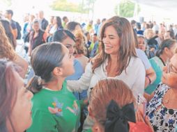 Verónica Delgadillo. La presidenta municipal convivió con personas cuidadoras. ESPECIAL