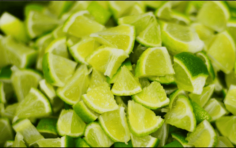 Como siempre, lo más importante es adoptar un estilo de vida equilibrado y, en caso de padecer diabetes u otras condiciones, seguir las indicaciones de un profesional de salud. CANVA