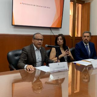Van contra cirugías estéticas irregulares con nueva iniciativa de ley