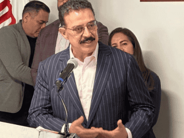 Carlos Lomelí advirtió que no se pueden repetir errores del pasado, como ocurrió con las fallidas inversiones en las Villas Panamericanas o en la empresa Abengoa. CORTESÍA