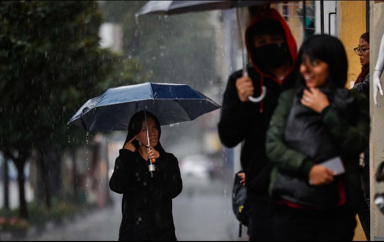 Las lluvias del lunes activaron alerta amarilla por lluvia y viento en siete alcaldías de la CDMX. SUN/D. Simón