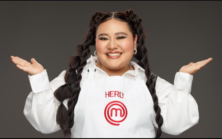 La influencer Herly, conocida por su agudo humor en redes sociales y su personaje Tomás el Incrédulo, fue eliminada de MasterChef Celebrity Generaciones, quedando fuera de la semifinal y convirtiéndose en la decimosexta eliminada de la competencia. CORTESÍA