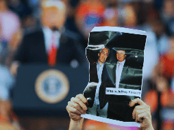 Los simpatizantes más acérrimos han quedado insatisfechos con los hallazgos, que también confirman que Epstein se suicidó mientras estaba preso en Nueva York en 2019.  EFE / ARCHIVO