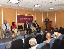 La SICT ha fortalecido su capacidad de respuesta inmediata para la conservación de carreteras y caminos, además de retomar trabajos realizados por administración directa y reactivar el uso de trenes de pavimentación como herramienta clave. CORTESÍA