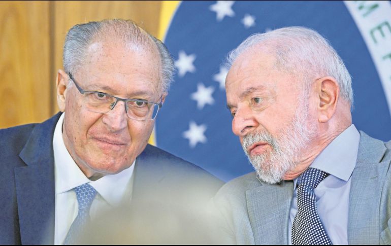 El presidente Lula da Silva trabaja de la mano del vicepresidente, Geraldo Alckmin, para negociar con Trump. AFP