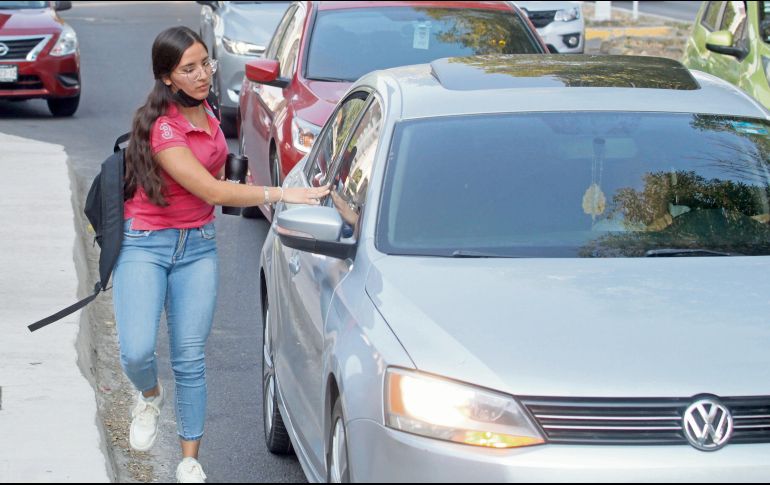 Mientras Uber aumentó 7% sus tarifas, el Gobierno federal advierte que sancionará abusos y pidió a los usuarios reportar anomalías ante la Profeco. EL INFORMADOR