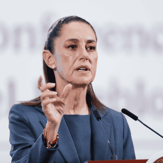 Sheinbaum pide a funcionarios de EU que "no tomen a México como piñata"