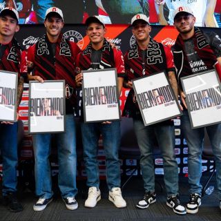 Atlas presenta a sus refuerzos en medio de incertidumbre por su venta