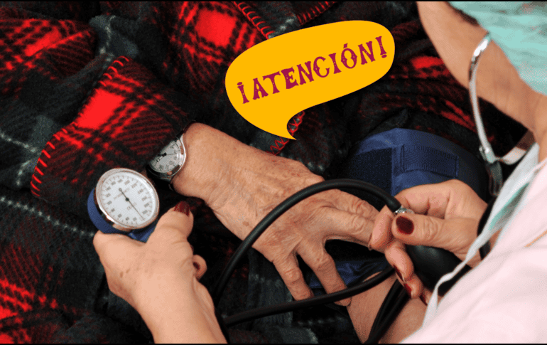 Es fundamental que las personas con enfermedades consulten a su médico tratante y cuenten con su autorización para realizar viajes, ya sean largos o cortos. ESPECIAL / CANVA