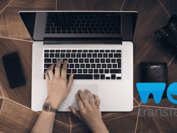 WeTransfer causa alerta entre sus usuarios por sus nuevas políticas. UNSPLASH / F. IRSARA