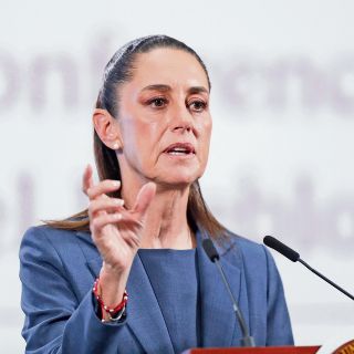 Claudia llama a seguir huellas de Benito Juárez en su 153 aniversario luctuoso