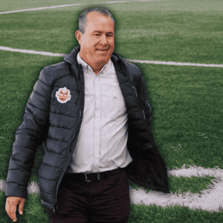 Efraín Flores: "Por club hay mínimo dos o tres jugadores jóvenes que están listos para debutar"