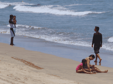 En la sofocante metrópoli vallartense, y de acuerdo con la cadena del clima, Meteored, el cielo permanecerá enteramente soleado. ARCHIVO / EL INFORMADOR