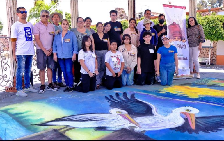 Este taller forma parte de la quinta parada de Raíz Urbana, un programa que combina técnicas tradicionales como el Arte Madonnari con elementos contemporáneos del arte urbano, y que promueve la creación colectiva en el espacio público. CORTESÍA