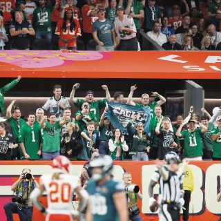 La NFL multa a jugadores por revender entradas