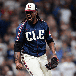 La MLB investiga por apuestas a pitcher de Guardians