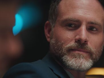 "Pecados inconfesables" explora los pecados del poder, la culpa y el chantaje en las altas esferas de la sociedad mexicana. ESPECIAL / NETFLIX