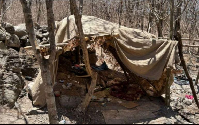 Los presuntos criminales estaban apostados en una zona de difícil acceso, hasta donde llegaron el Ejército Mexicano y la Guardia Nacional (GN) en una acción directa. ESPECIAL