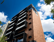 Tras las primeras investigaciones, la Fiscalía del Estado cateó dos inmuebles relacionados al exdirector, uno de la colonia Providencia y otro en Arcos Vallarta, en Guadalajara. EL INFORMADOR/ A. Navarro