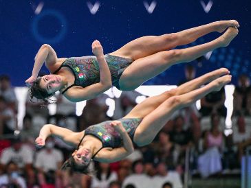 Las atletas originarias de Jalisco quedaron en el tercer puesto con una puntuación final de 294.36 puntos. AFP / F. X. Marit