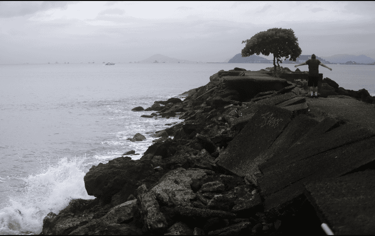 Por las características y magnitud del sismo en Kamchatka, no se espera tsunami en las costas, únicamente oleajes anómalo. EFE/ Carlos Lemos