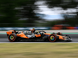 Si McLaren mantiene el paso, Lando Norris podría apuntarse su segunda pole del año el sábado en el Hungaroring. EFE / B. Bodnar