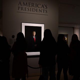Museo de Historia de EU borra de su muestra los dos intentos de destitución de Trump