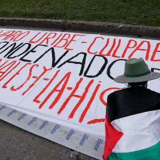 Claves de los delitos por los que condenaron por primera vez a un expresidente de Colombia