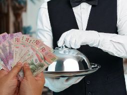 Los trabajadores y los estudiantes tienen el derecho de no presentarse a sus centros de trabajo o instituciones educativas durante los días festivos. ESPECIAL / CANVA