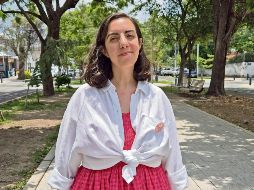 Donde zumban las historias, florecen las lectoras