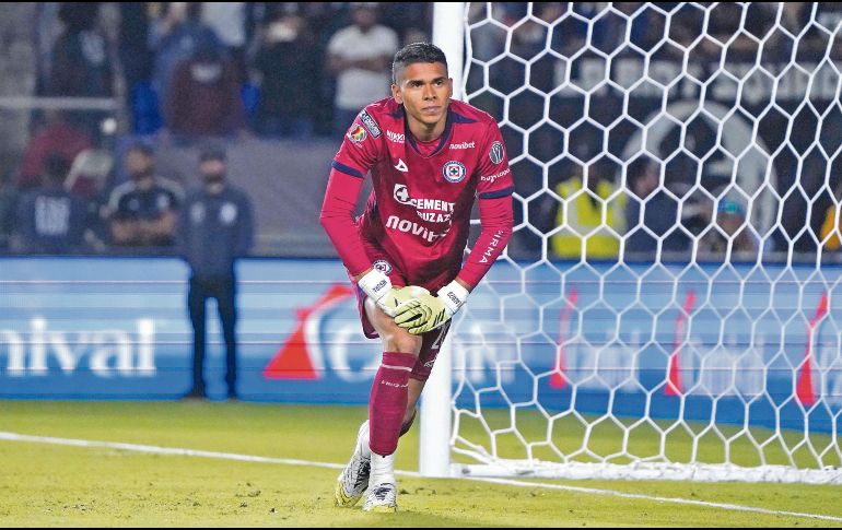 Kevin Mier atajó dos penales en la muerte súbita, siendo vital para la Máquina. IMAGO7