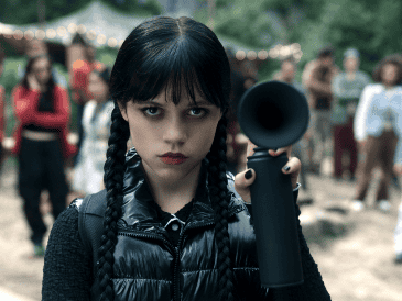 La segunda temporada de "Merlina" llega con el objetivo de arrebatar el récord a la producción surcoreana "El Juego del Calamar". EFE / Netflix ©