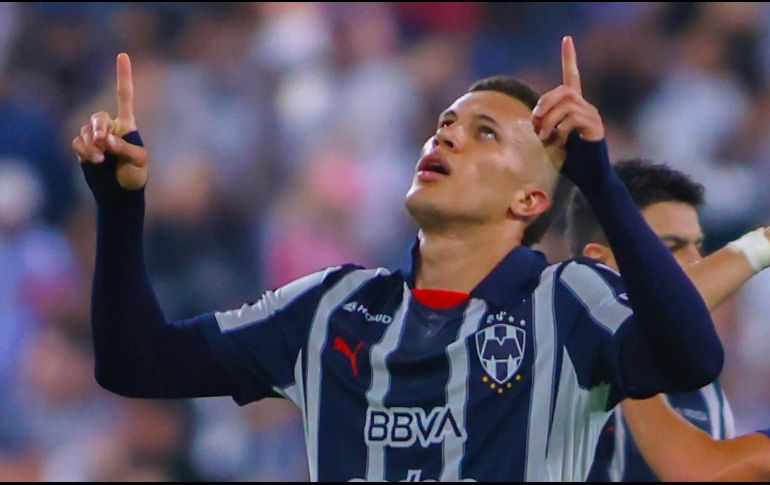 Nelson Deossa llegó el domingo a Sevilla para someterse a un reconocimiento médico previo a formalizar su contrato con el Betis. IMAGO7