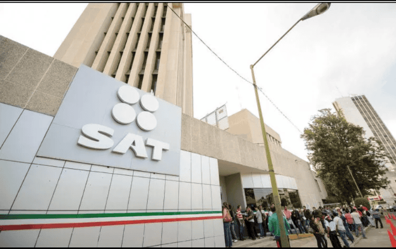 Esto se logró, a partir de la firma del convenio del SAT con la Secretaría de Relaciones Exteriores, y como parte de los compromisos establecidos con el Instituto de Mexicanas y Mexicanos en el Exterior (IMME). EL INFORMADOR / ARCHIVO