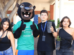 Desde etapas tempranas, los alumnos de la UNEDL se vinculan con el mundo laboral y académico mediante prácticas, intercambios y eventos.