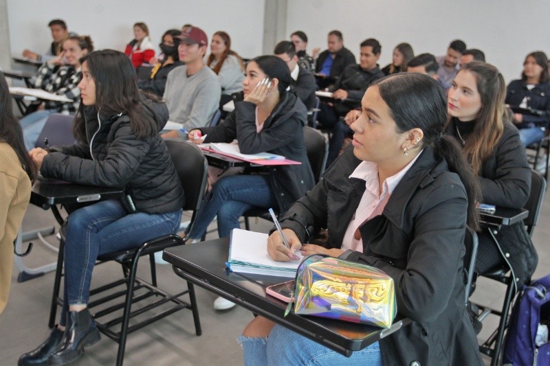 Existen algunos casos indeseados en los resultados de admisión de la Universidad de Guadalajara (UdeG). EL INFORMADOR/ ARCHIVO