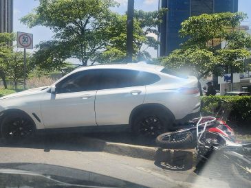 La dependencia añadió que el Agente del Ministerio Público y elementos de la Policía de Investigación se encuentran investigando, para el esclarecimiento del caso. ESPECIAL/X/ @JRUIZGDLMEX