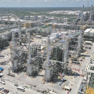 El plan de Sheinbaum para Pemex: ¿Cómo busca la autosuficiencia financiera de la petrolera?