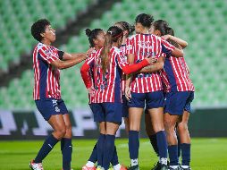 La afición del futbol, espera con ansías el partido de hoy, 8 de agosto: Chivas contra Cruz Azul Liga MX Femenil. IMAGO7/ ARCHIVO