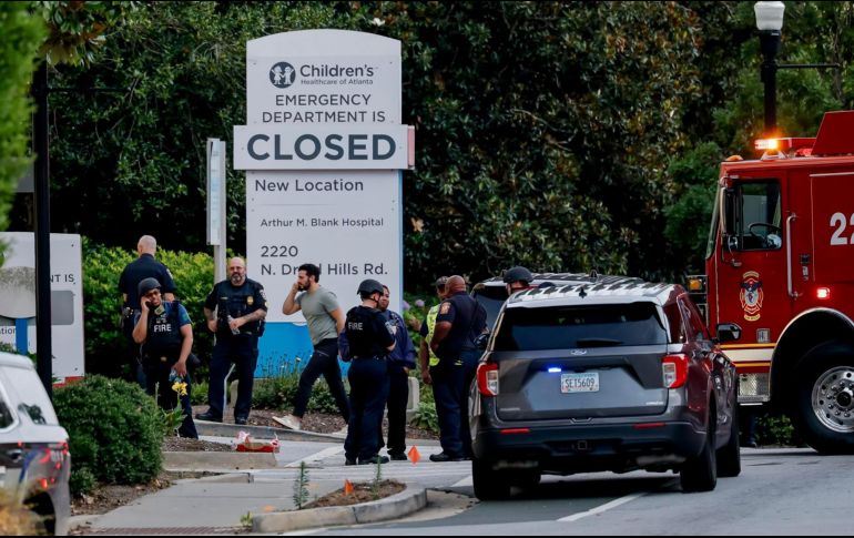 El allcalde  indicó que había 92 niños en una guardería del campus de los CDC y que todos se encuentran a salvo.  EFE/ERIK S. LESSER