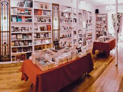 La editorial cuenta con un catálogo histórico de alrededor de mil 200 títulos. ESPECIAL