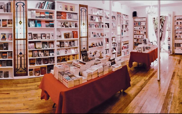 La editorial cuenta con un catálogo histórico de alrededor de mil 200 títulos. ESPECIAL