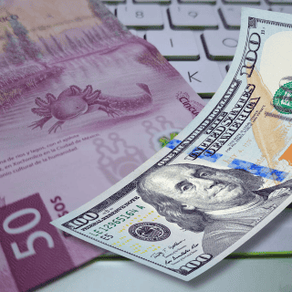 El peso CIERRA fuerte la semana frente al dólar