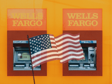 Tener una cuenta en un banco estadounidense puede ofrecerte beneficios como recibir transferencias internacionales. UNSPLASH / E. Ahmed