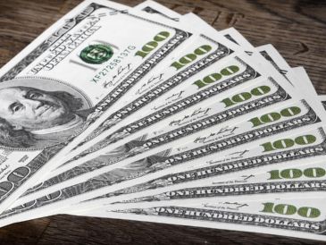 La divisa estadounidense acumuló una caída del 0.85%. UNSPLASH