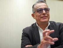 Alberto Olaya, oncólogo pediatra habló sobre la posibilidad de encontrar alternativas a la quimioterapia. EFE / ARCHIVO