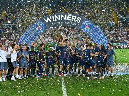 Nuno Mendes fue el encargado de anotar el penal definitivo que dio al club francés su quinto título en 2025. EFE / A. Marini