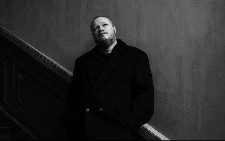 El cantante Leonel García llega a una nueva faceta de su carrera como solista. Una faceta donde ha pulido su estilo y madurado su propio sonido, -como lo hacen los buenos vinos-, tras años de experiencia y exploración musical. CORTESÍA