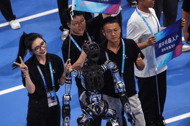 compañías como Unitree Robotics han popularizado productos como perros robóticos y robots humanoides para el consumo. EFE/EPA/ W. Hao